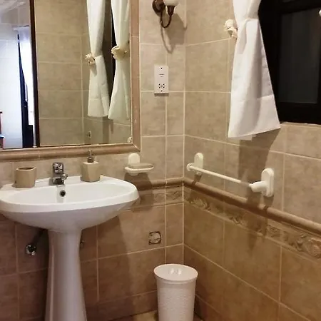 Lunzjata Bed & Breakfast Victoria
